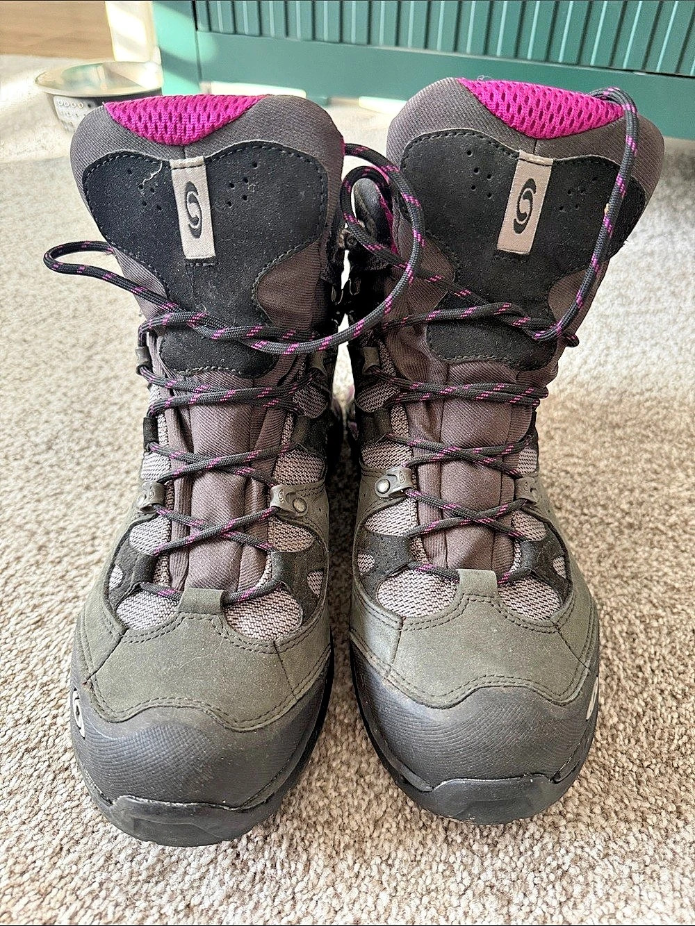 Salomon X Ultra Winter CS WP 2 Women's Hiking Boots US 9 Gray Pink